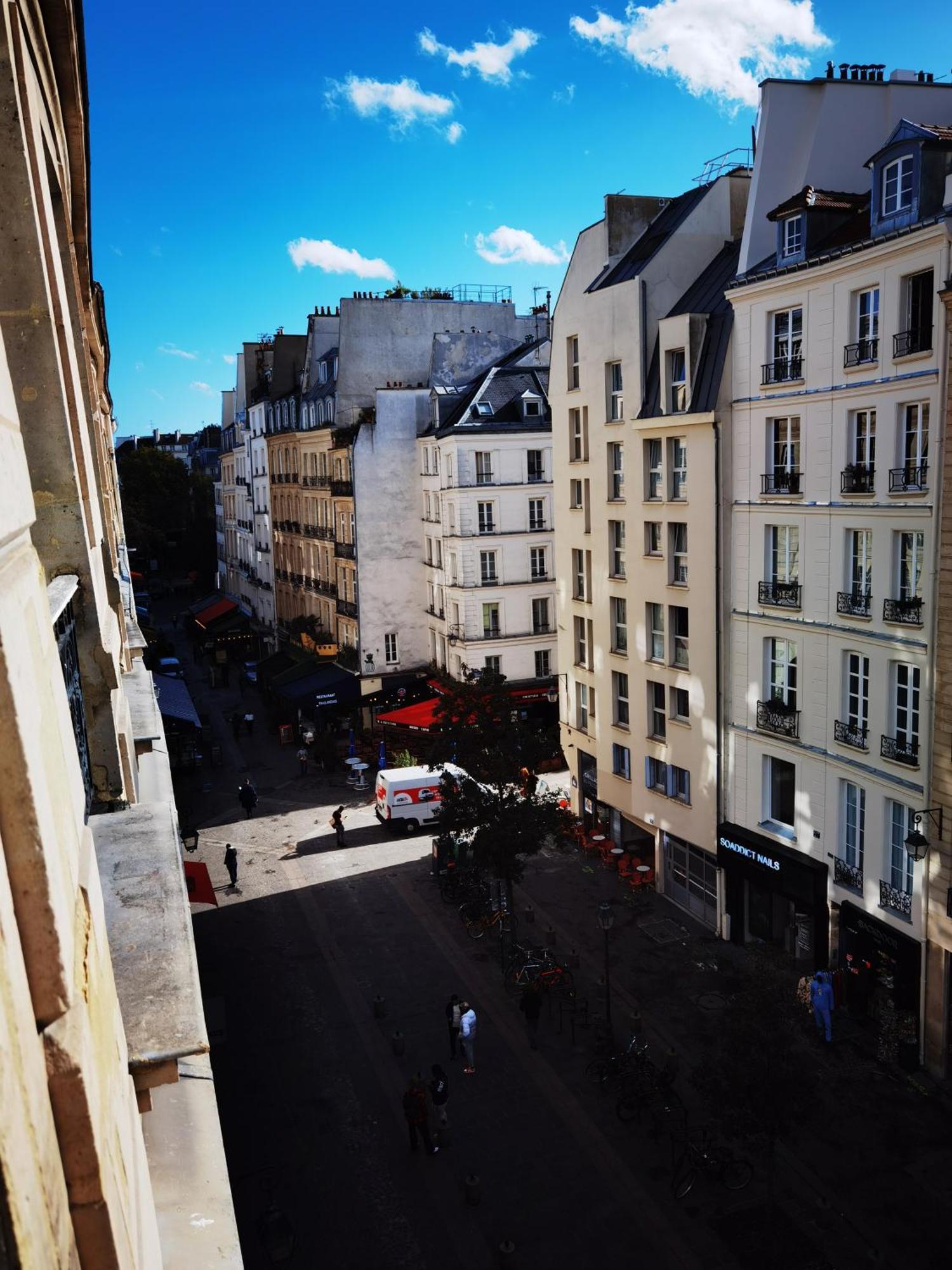 Innocents Apt Paris Exterior photo